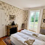 Chateau Les Bardons 빌라 *