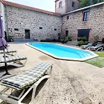 Chateau Les Bardons * La Pacaudière